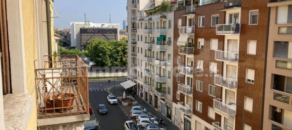 2 Schlafzimmer Wohnung in Milan, Italy, Nr. 344003 32