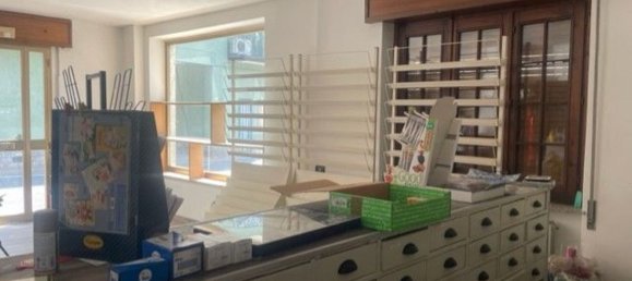 3-salle Propriété commerciale à Orio Litta, Italy No. 76573 9