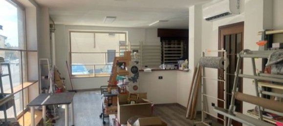 3-salle Propriété commerciale à Orio Litta, Italy No. 76573 5