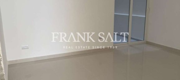 3 Schlafzimmer Maisonette-Wohnung in Swieqi, Malta, Nr. 1695 3