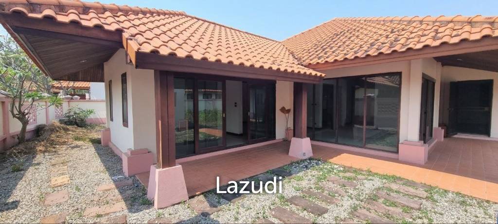 Café / restaurante T3 em Sattahip, Thailand N.º 15381