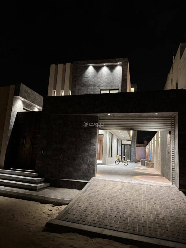 6 bedrooms Villa in Khobar, Saudi Arabia No. 374