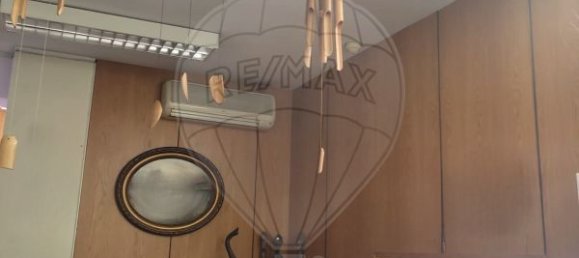 80m² Commercial property in Rio Tinto, Portugal No. 54993 5