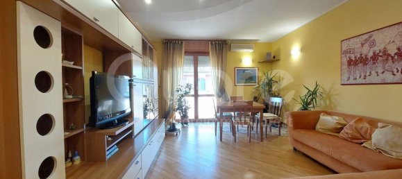 6-Zimmer Wohnung in Udine, Italy, Nr. 19696 2