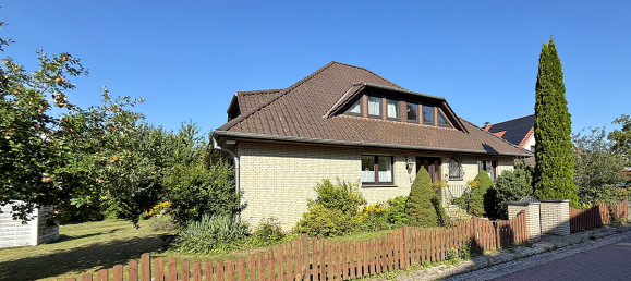 4 bedrooms Townhouse in Schaumburg, Germany No. 287800 3