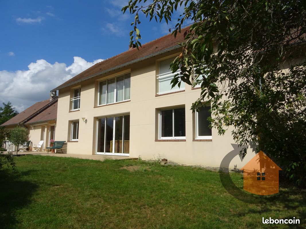 4 chambres Maison à Saint-Maurice-Saint-Germain, France No. 272641