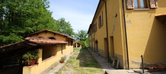 Villa de 7 habitaciónes en Montevarchi, Italy No. 235570 16