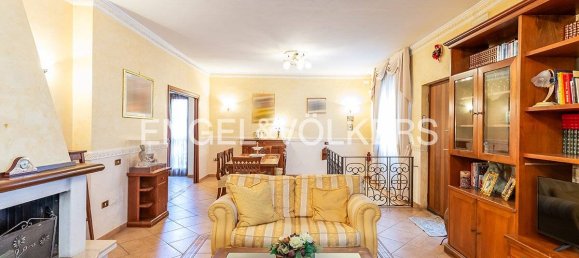 6 chambres Villa à Monte Porzio Catone, Italy No. 128396 16