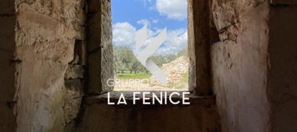 Casa de 3 habitaciónes en Locorotondo, Italy No. 24384 50