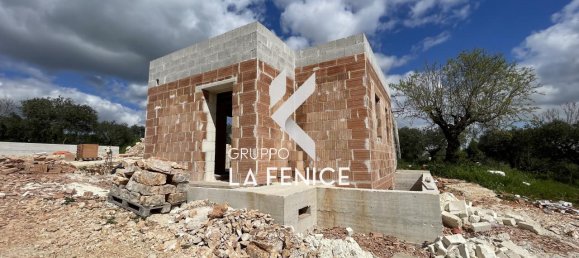 Casa de 3 habitaciónes en Locorotondo, Italy No. 24384 37