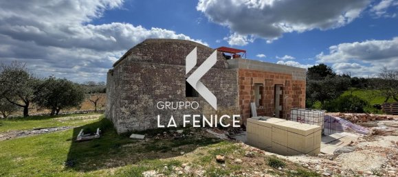 Casa de 3 habitaciónes en Locorotondo, Italy No. 24384 29