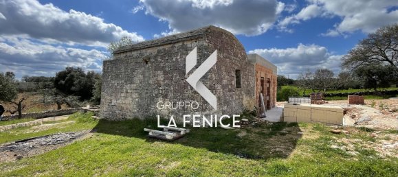 Casa de 3 habitaciónes en Locorotondo, Italy No. 24384 27