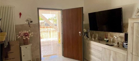 Casa de 9 habitaciónes en Squinzano, Italy No. 309061 8