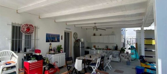 Casa de 9 habitaciónes en Squinzano, Italy No. 309061 39