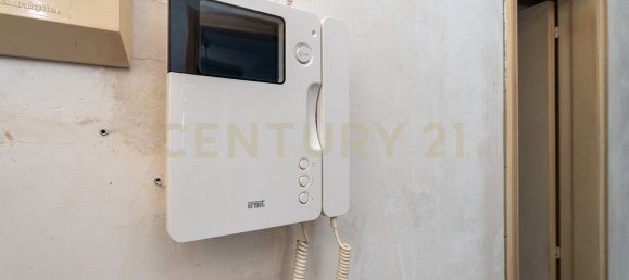 3 bedrooms Apartment in Catania, Italy No. 340743 10