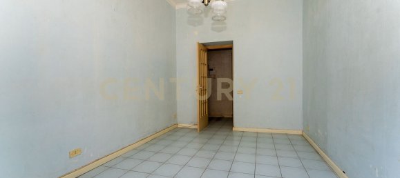 3 bedrooms Apartment in Catania, Italy No. 340743 4