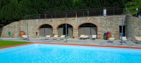 11 bedrooms Castles in Reggello, Italy No. 188344 4