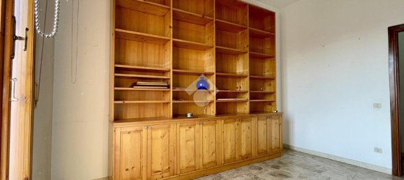 5غرفة شقة في Borgo San Lorenzo, Italy رقم 164933 24