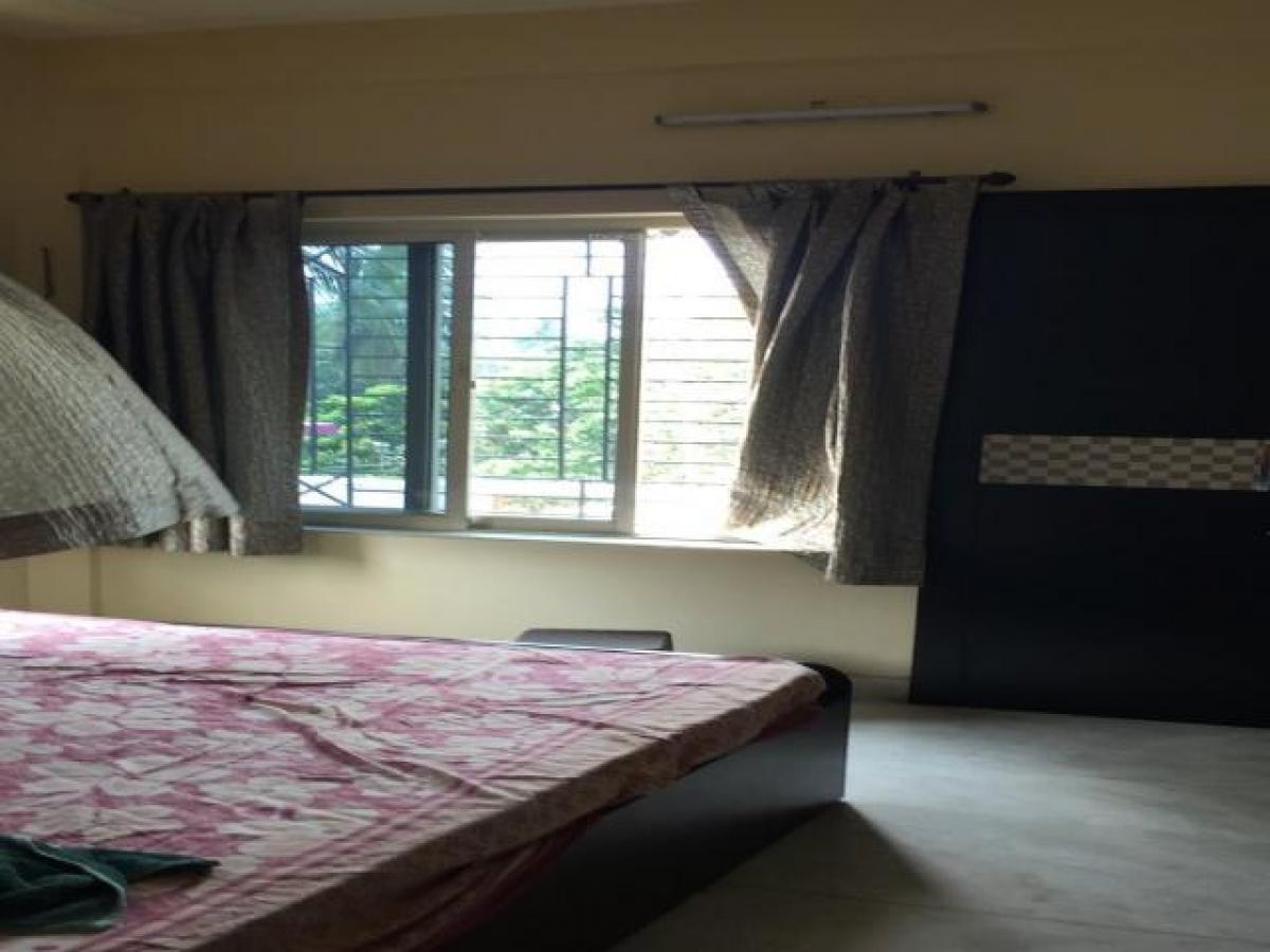 4 bedrooms House in Kolkata, India No. 20460