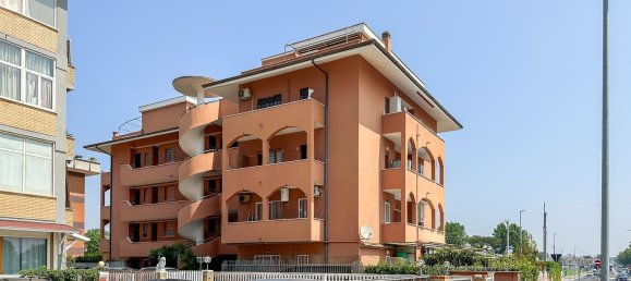 3 chambres Penthouse à Pomezia, Italy No. 365246 3