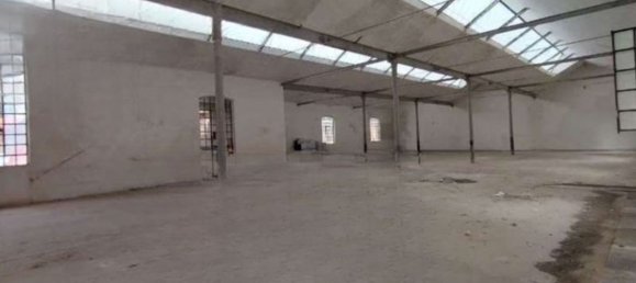 789m² Warehouse in Fagnano Olona, Italy No. 265089 6