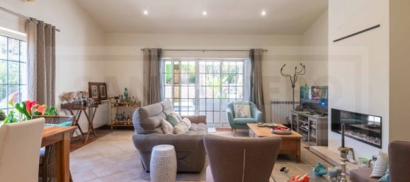 Casa de 4 dormitorios en Guia, Portugal No. 145419 2