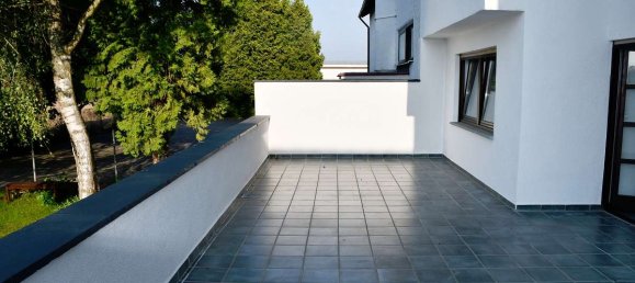 Adosado de 10 habitaciónes en Darmstadt-Dieburg, Germany No. 129504 3