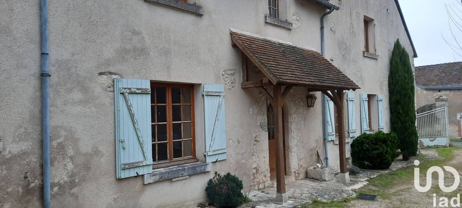 5 bedrooms House in Saint-Denis-sur-Loire, France No. 256761