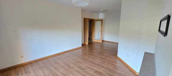 Квартира с 3 спальнями в Вила Нова ди Гая, Португалия № 35389 13