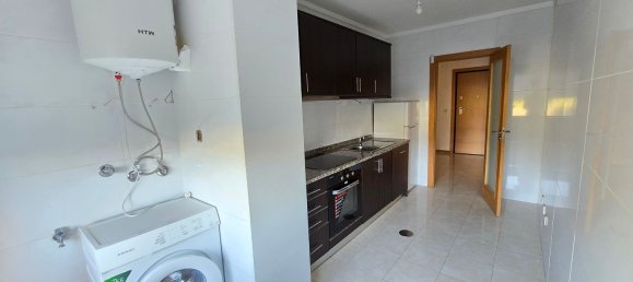 Квартира с 3 спальнями в Вила Нова ди Гая, Португалия № 35389 16