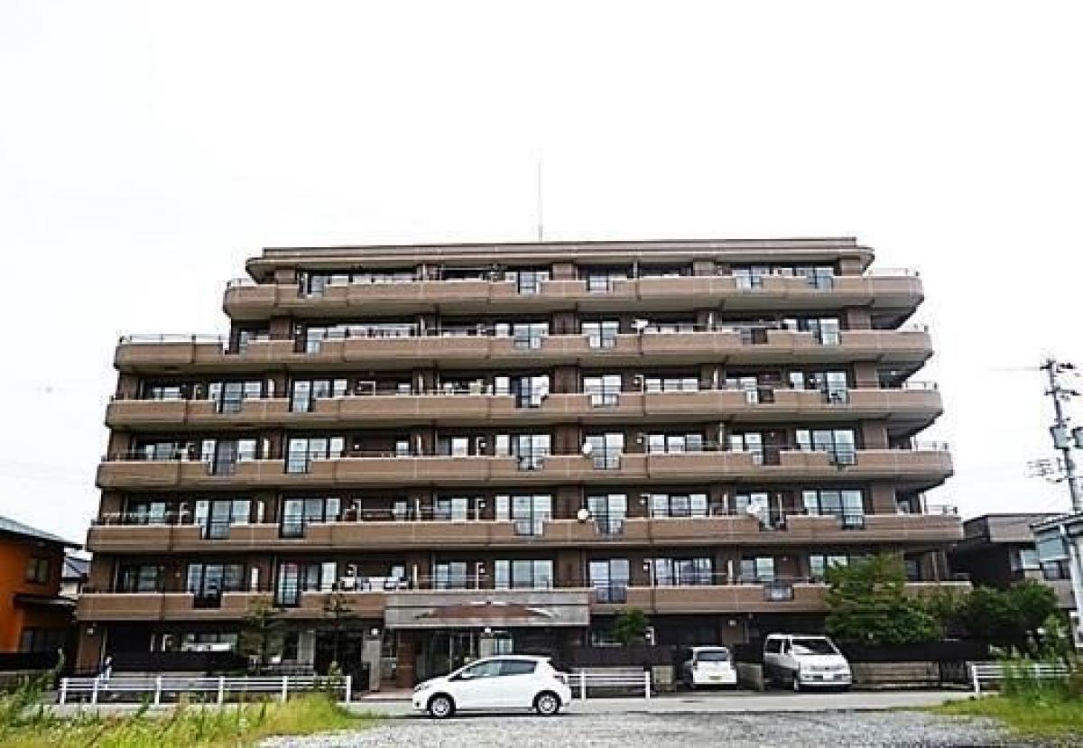 3 bedrooms Apartment in Fukui, Japan No. 5753