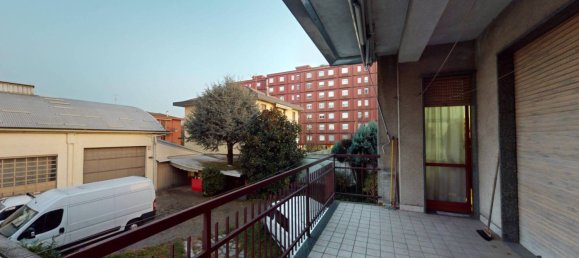 4 bedrooms Villa in Cinisello Balsamo, Italy No. 17552 37