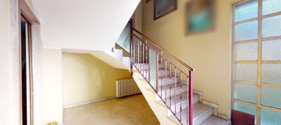 4 bedrooms Villa in Cinisello Balsamo, Italy No. 17552 2