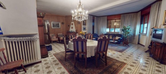 4 bedrooms Villa in Cinisello Balsamo, Italy No. 17552 24