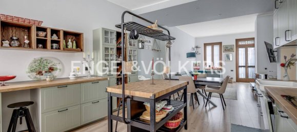 3 bedrooms Apartment in Legnano, Italy No. 131307 8