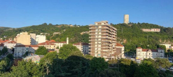 4 bedrooms Apartment in Laredo, Spain No. 133882 30