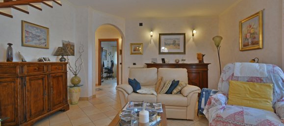10-Zimmer Haus in San Biagio della Cima, Italy, Nr. 36551 12
