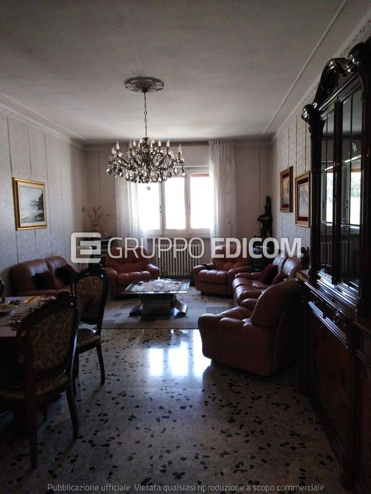 6 bedrooms Apartment in Tricarico, Italy No. 363162