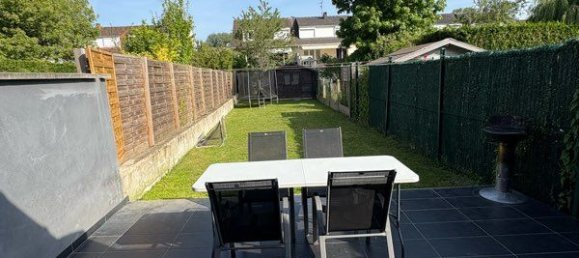 3 bedrooms House in Leers, France No. 330334 2