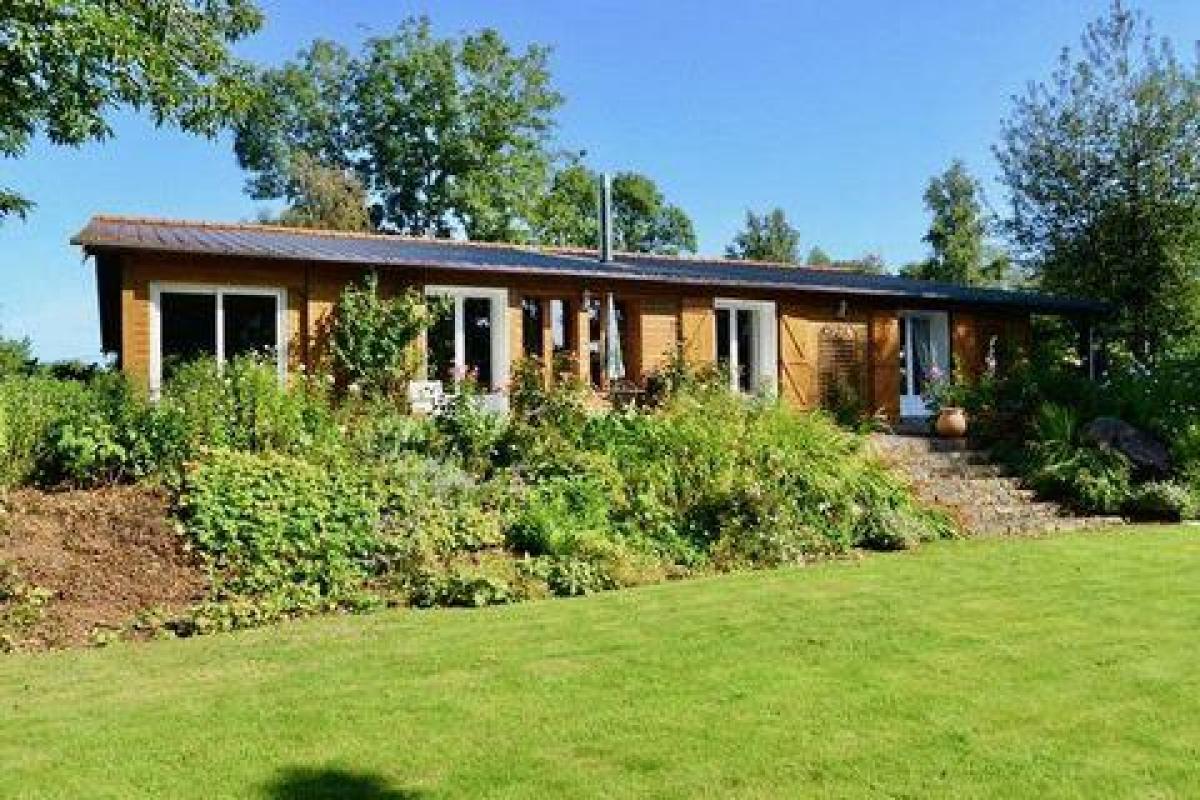 3 bedrooms Office in Sourdeval, France No. 13030