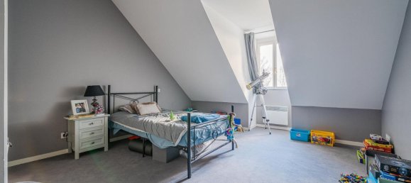 Дом с 4 спальнями в Сен-Сир-сюр-Луар, Франция № 41005 7