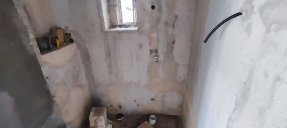 2 bedrooms Apartment in San Sebastiano al Vesuvio, Italy No. 327749 8