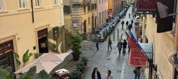 4 rooms Apartment in Rome, Italy No. 39830 9