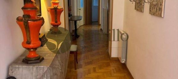 4 rooms Apartment in Rome, Italy No. 39830 11