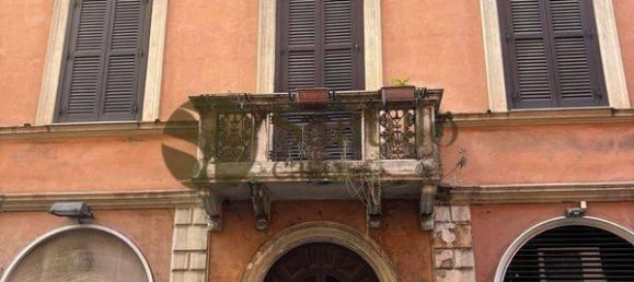 4 rooms Apartment in Rome, Italy No. 39830 4