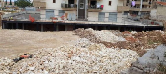 347m² Commercial property in Molfetta, Italy No. 372978 2