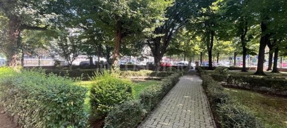 3 rooms Apartment in Turin, Italy No. 276013 18