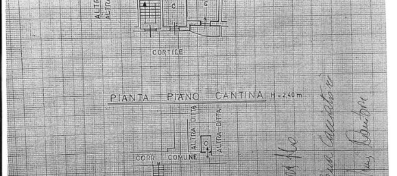 3 rooms Apartment in Turin, Italy No. 276013 2