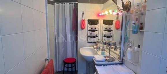 3 rooms Apartment in Turin, Italy No. 276013 9