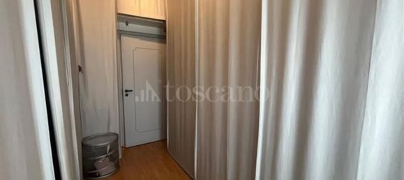 3 rooms Apartment in Turin, Italy No. 276013 8